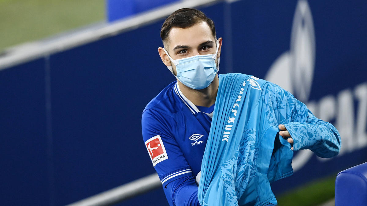 Wohin zieht es Ahmed Kutucu vom FC Schalke 04? Wohin zieht es Ahmed Kutucu vom FC Schalke 04?