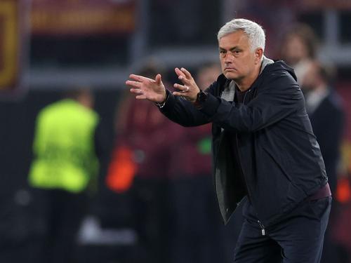 Roms Trainer Jose Mourinho droht ein Disziplinarverfahren
