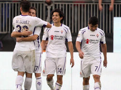 Mario Gomez (l.) traf zum 3:0 für die Fiorentina