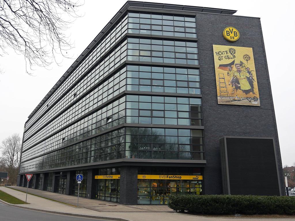 Alarm auf BVB-Geschäftsstelle: Weißes Pulver gefunden Alarm auf BVB-Geschäftsstelle: Weißes Pulver gefunden