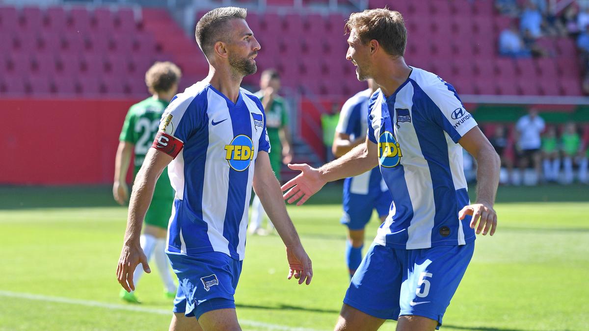 Vedad Ibisevic (l.) und Niklas Stark sind in Berlin aufs Abstellgleis geraten
