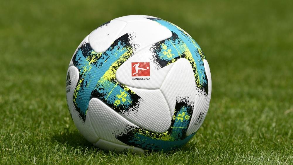Die Spiele der Fußball-Bundesliga werden wohl doch im Pay-TV gezeigt