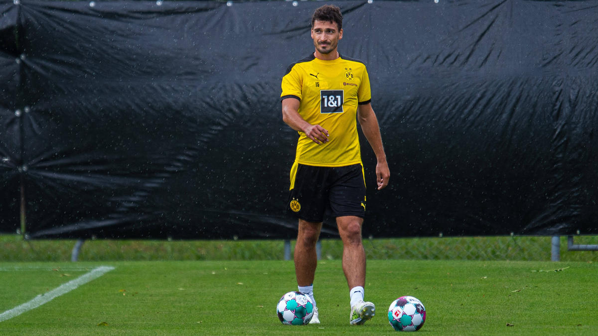 Mats Hummels schuftet für sein Comeback beim BVB Mats Hummels schuftet für sein Comeback beim BVB