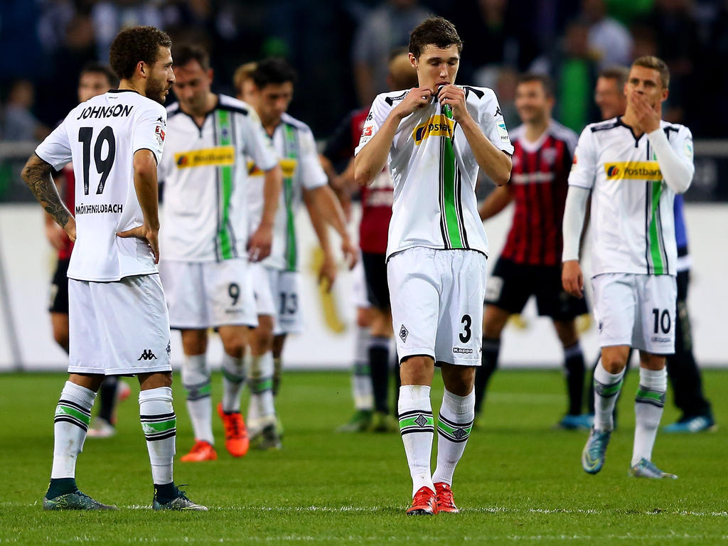 Andreas Christensen (M.) spielt bei Gladbach immer