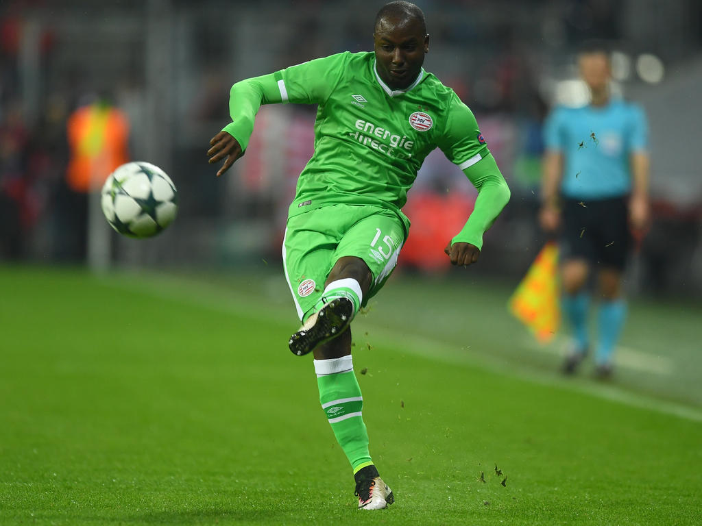 Jetro Willems ist für seine präzisen Flanken bekannt Jetro Willems ist für seine präzisen Flanken bekannt