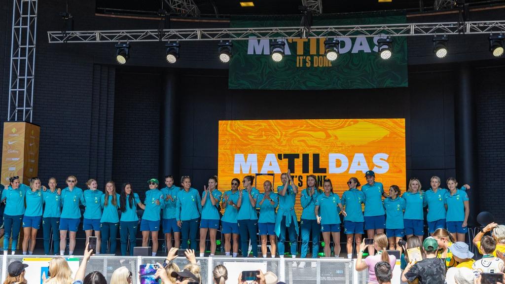Die australischen Fußballerinnen wurden in Brisbane ausgezeichnet Die australischen Fußballerinnen wurden in Brisbane ausgezeichnet