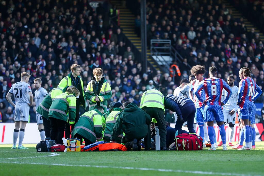 Jean-Philippe Mateta von Crystal Palace muss medizinisch behandelt werden Jean-Philippe Mateta von Crystal Palace muss medizinisch behandelt werden