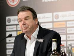 Heribert Bruchhagen räumt mit dem Image des gestressten Managers auf