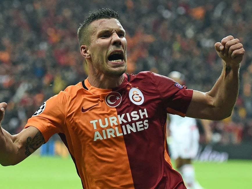 Lukas Podolski bejubelt seinen Treffer für Galatasaray