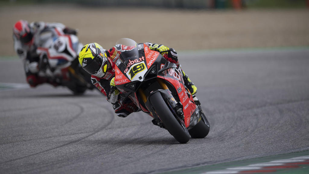 Alvaro Bautista muss sich erst an die Bedingungen bei der Superbike-WM gewöhnen Alvaro Bautista muss sich erst an die Bedingungen bei der Superbike-WM gewöhnen