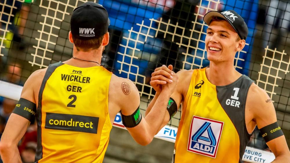 Wickler (l.) und Thole sind ins WM-Halbfinale eingezogen Wickler (l.) und Thole sind ins WM-Halbfinale eingezogen
