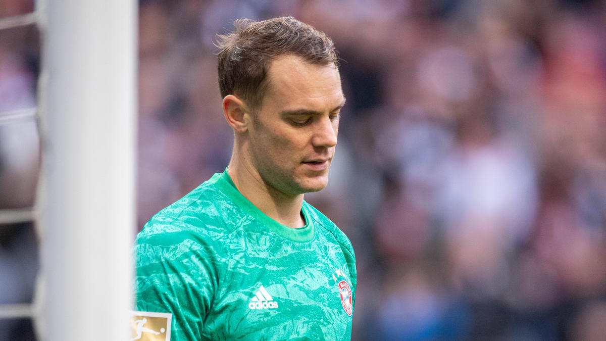Manuel Neuer vom FC Bayern wurden nicht zum besten deutschen Torhüter gewählt Manuel Neuer vom FC Bayern wurden nicht zum besten deutschen Torhüter gewählt