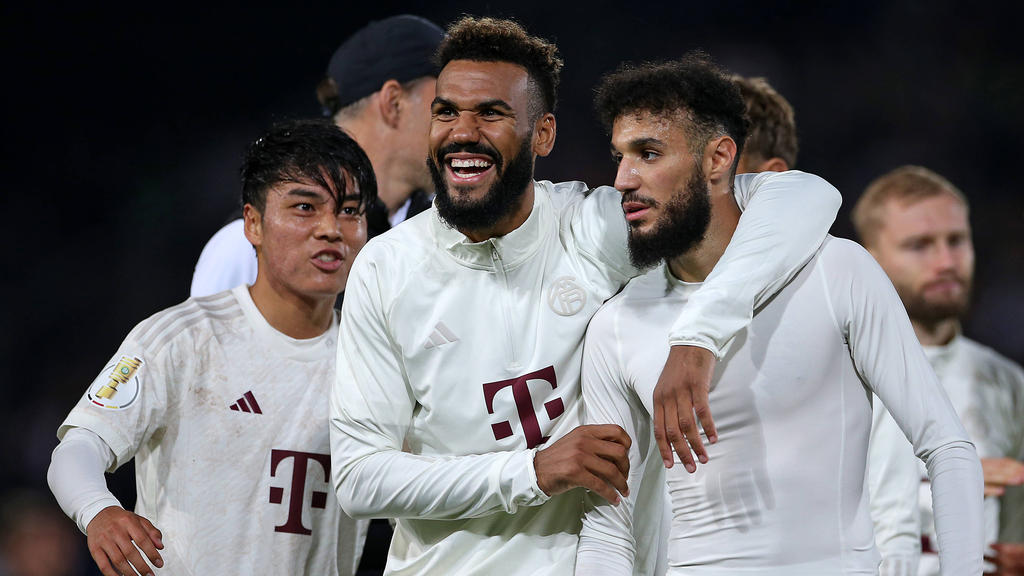 Eric Maxim Choupo-Moting (m.) steht seit 2020 beim FC Bayern unter Vertrag Eric Maxim Choupo-Moting (m.) steht seit 2020 beim FC Bayern unter Vertrag