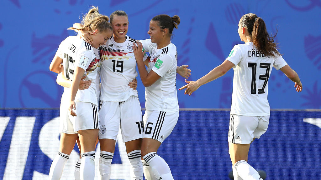 Deutschland jubelt nach dem Einzug ins Viertelfinale