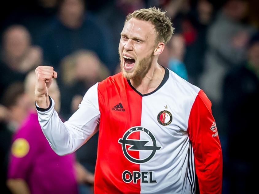 Wie anders dan Nicolai Jørgensen opent tijdens het bekerduel tussen Feyenoord en ADO Den Haag de score. (14-12-2016)