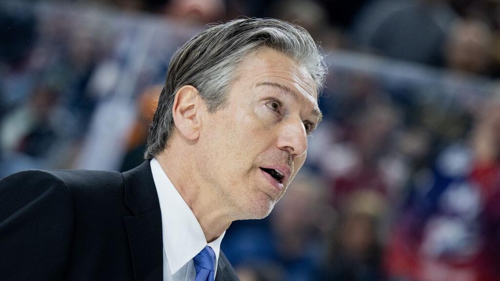 Der frühere Bundestrainer Uwe Krupp wird neuer Trainer beim Zweitligisten Landshut