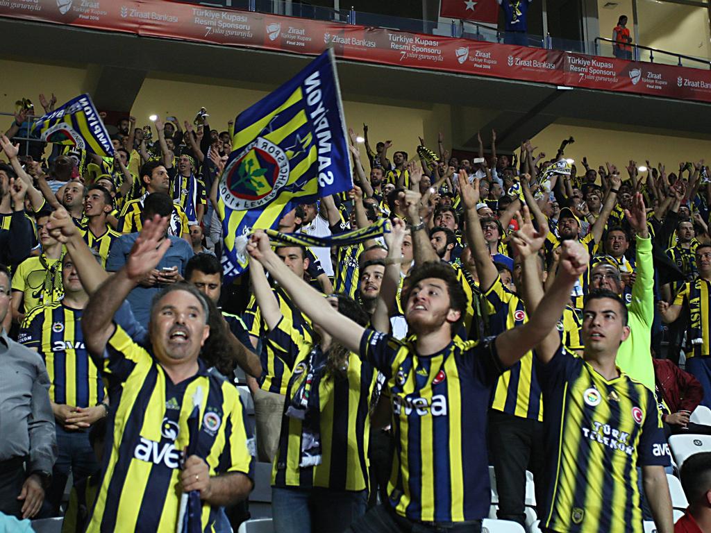 Afición del Fenerbahçe. (Foto: Getty)