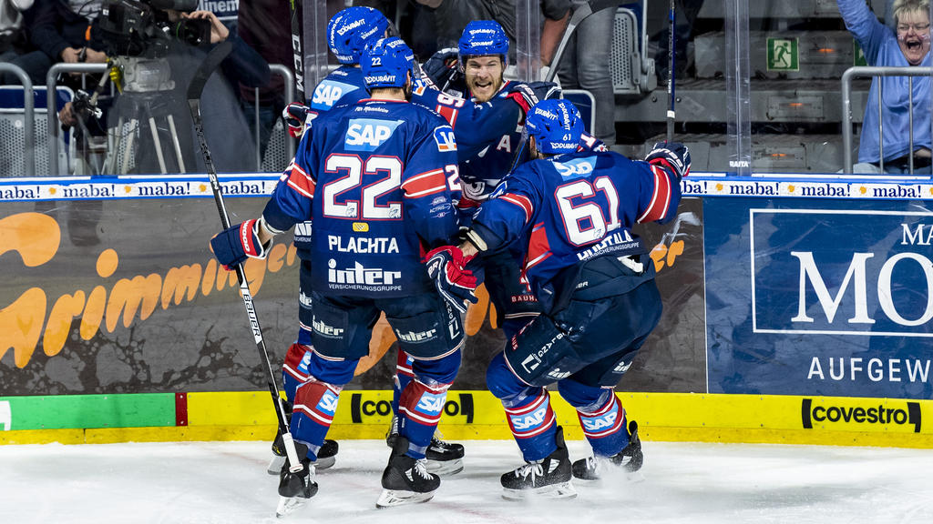 Die Adler Mannheim spielen nach dem Gewinn der DEL-Meisterschaft in der Champions League Die Adler Mannheim spielen nach dem Gewinn der DEL-Meisterschaft in der Champions League