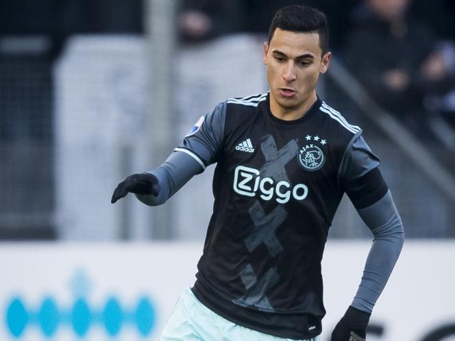 Anwar El Ghazi begint tegen FC Utrecht opnieuw in de basis bij Ajax. De vleugelaanvaller staat nadrukkelijk in de belangstelling van het Franse Lille. (22-01-2017)