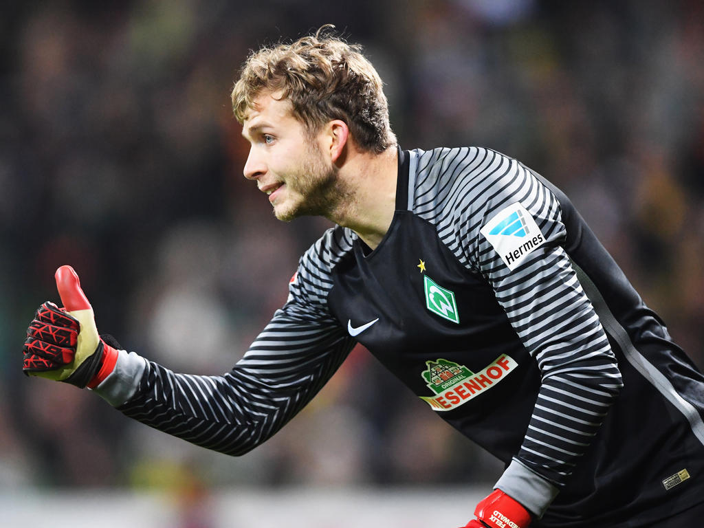 Felix Wiedwald steht wieder im Tor der Bremer Felix Wiedwald steht wieder im Tor der Bremer