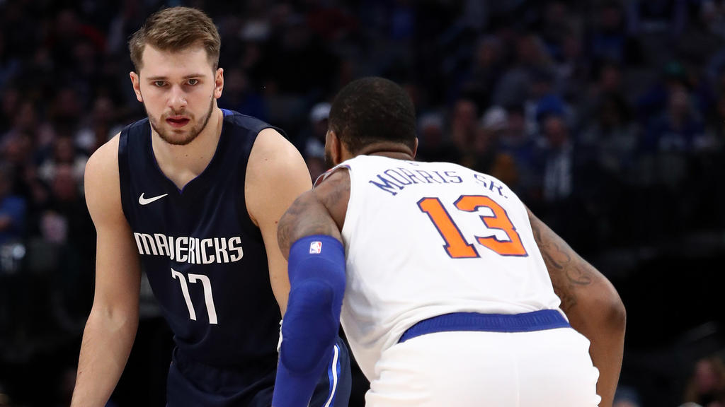 Luka Doncic (l.) unterlag mit Dallas Luka Doncic (l.) unterlag mit Dallas
