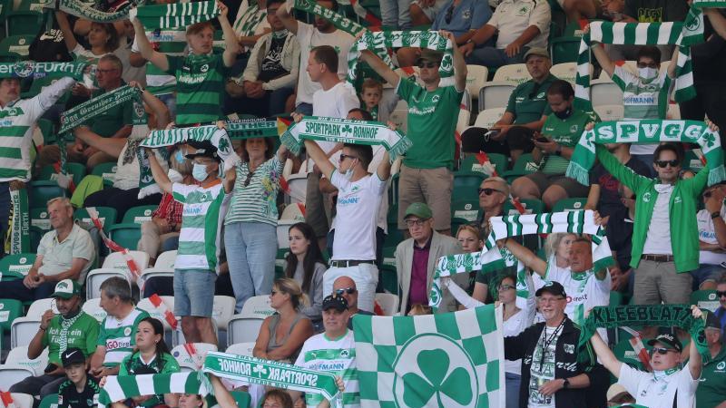 Zum nächsten Heimspiel könnte der Sportpark Ronhof wieder voller Fürther Fans sein