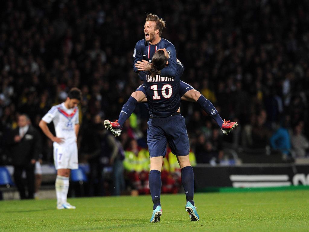 Beckham celebrando el título de la Ligue 1 con Ibrahimovic. (Foto: Getty)