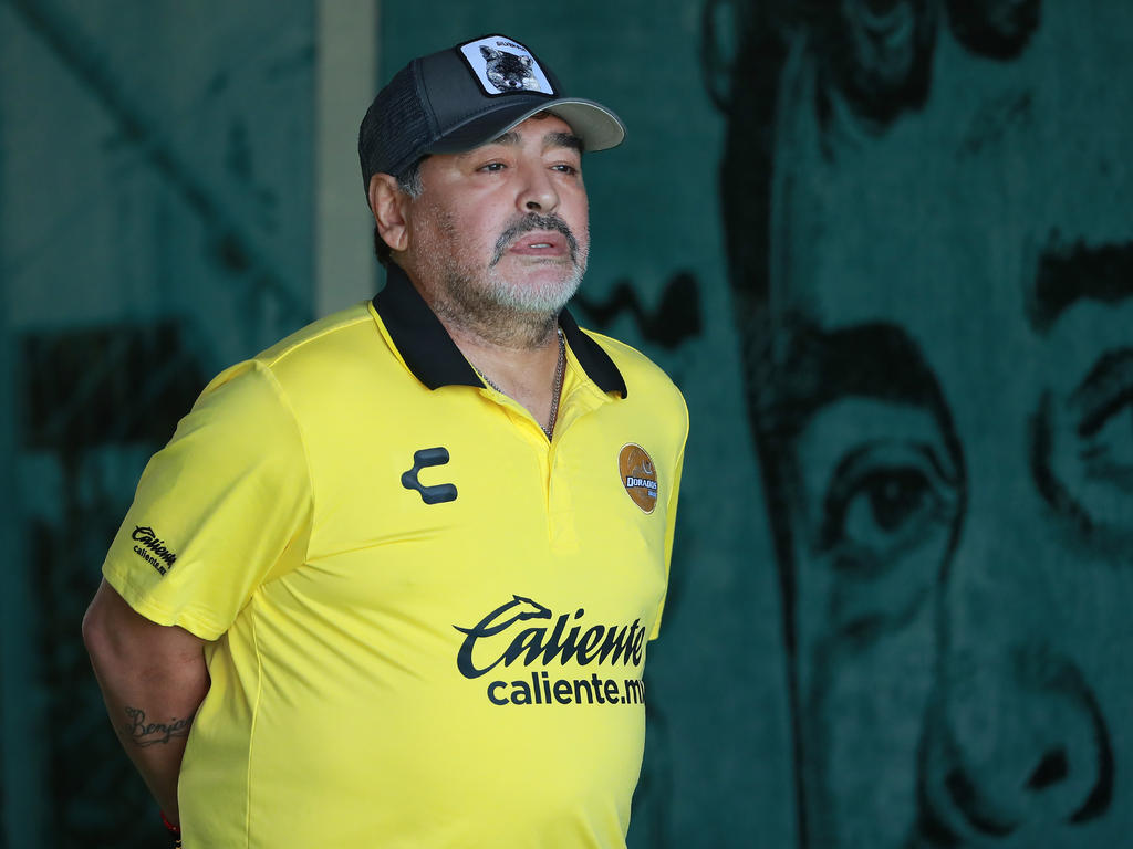 Maradona aún como técnico de los Dorados.