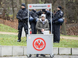 Die Polizei ermittelt nach einer Schlägerei zwischen Frankfurter und Darmstädter Fans