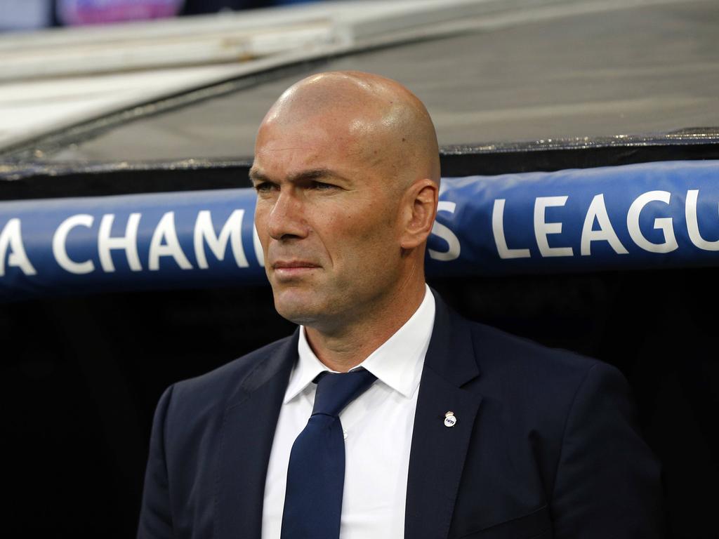 Zidane sufrió mucho en el banquillo durante todo el encuentro. (Foto: Imago)