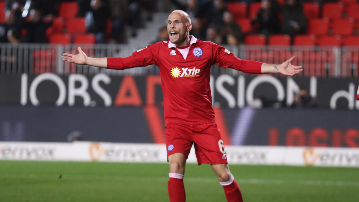 Gerrit Nauber kommt aus Duisburg zum SV Sandhausen Gerrit Nauber kommt aus Duisburg zum SV Sandhausen