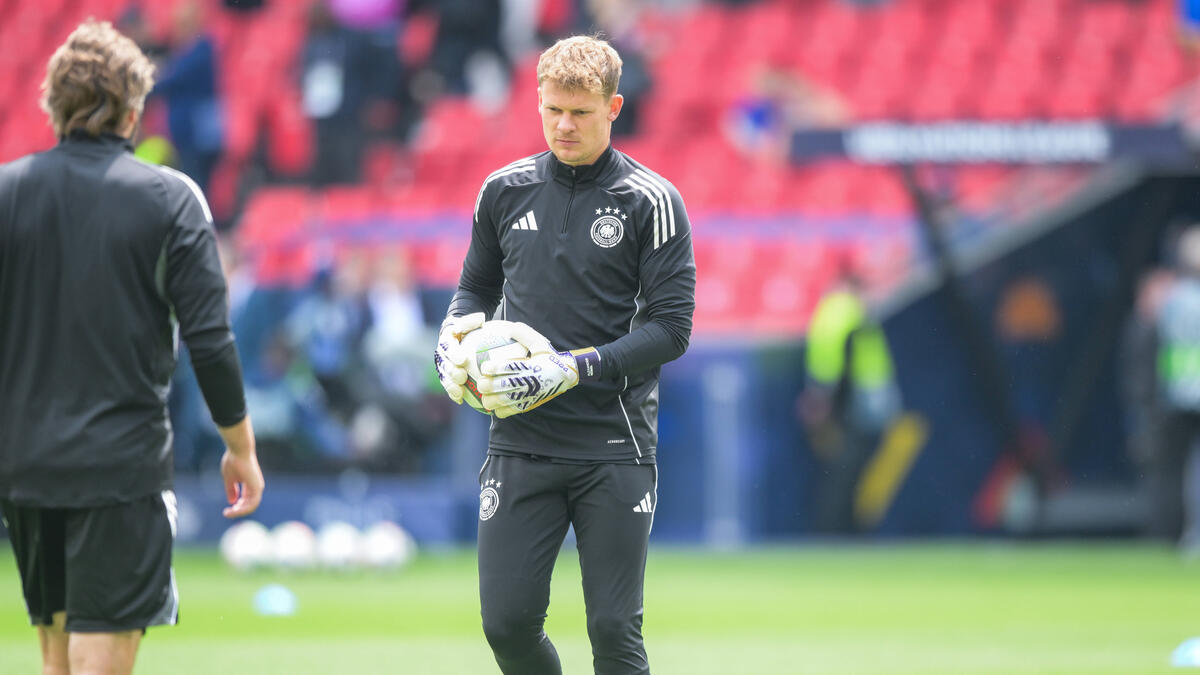 FC Bayern vs. VfB Stuttgart: Nübel als X-Faktor im Woltemade-Poker?
