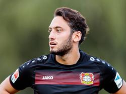 Zieht es Hakan Çalhanoğlu nach Spanien?