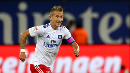 Lewis Holtby ging nach der Auftaktpleite hart mit dem HSV ins Gericht