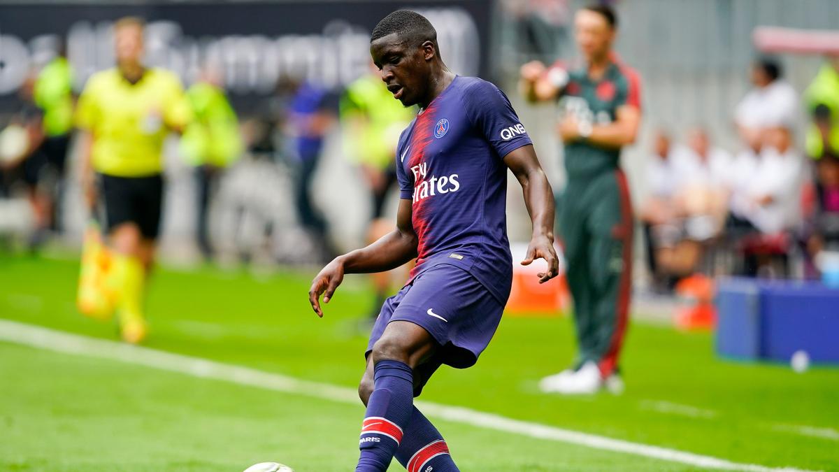 Stanley N'Soki soll das Interesse von Schalke 04 geweckt haben Stanley N'Soki soll das Interesse von Schalke 04 geweckt haben