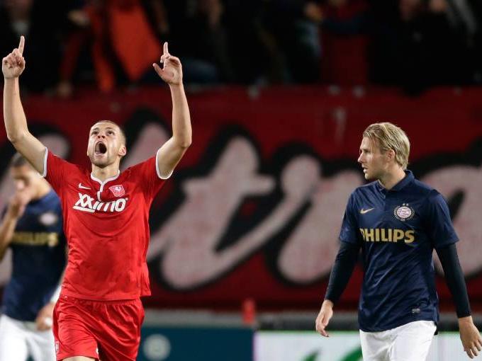 PSV en FC Twente nemen het zaterdagavond tegen elkaar op.