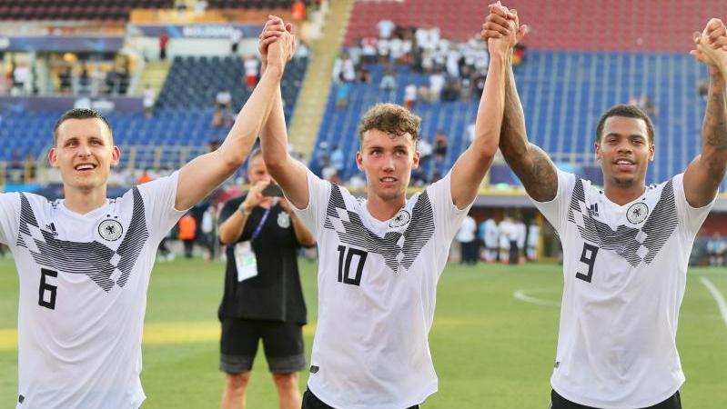 Luca Waldschmidt (M.) sorgt beid er U21-EM für Furore Luca Waldschmidt (M.) sorgt beid er U21-EM für Furore