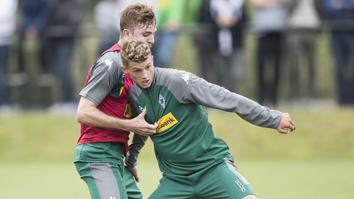 Christoph Kramer (l.) und Mickaël Cuisance spielten zwei Jahre zusammen in Gladbach Christoph Kramer (l.) und Mickaël Cuisance spielten zwei Jahre zusammen in Gladbach