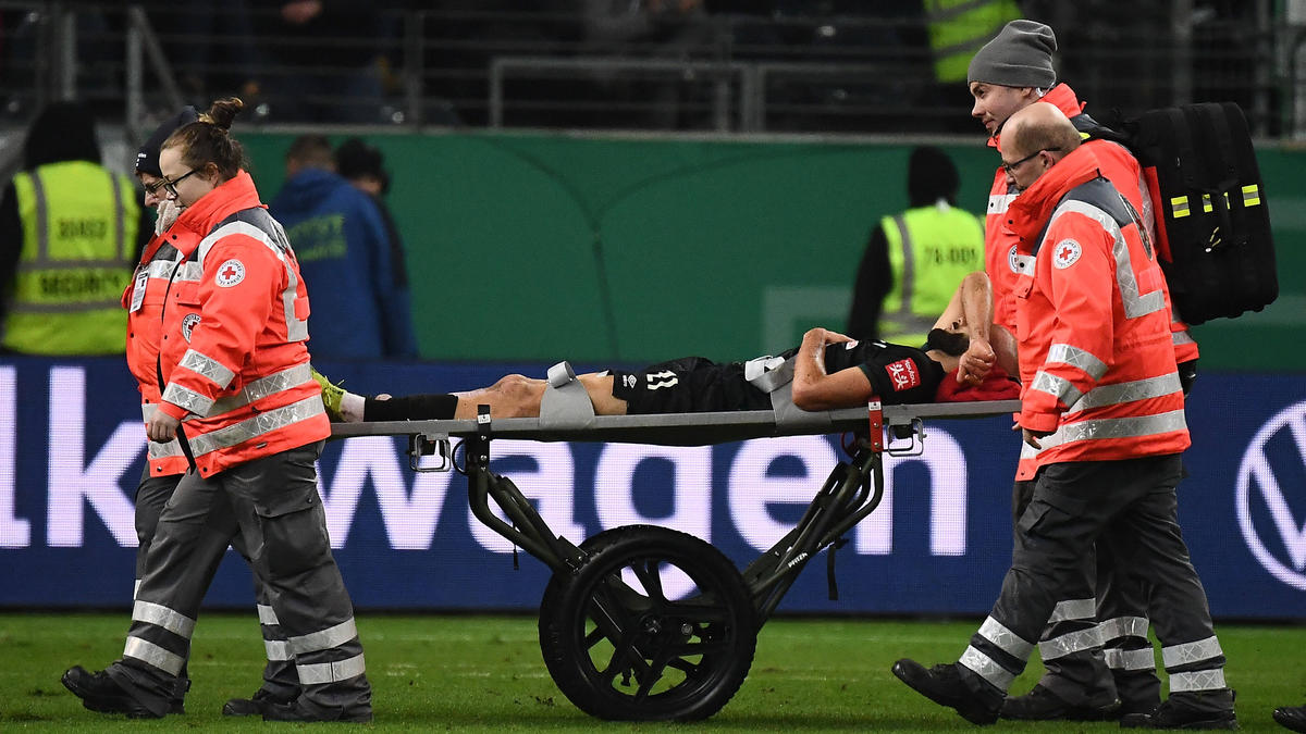 Ömer Toprak hat eine Riss-Quetschwunde an der Wade erlitten Ömer Toprak hat eine Riss-Quetschwunde an der Wade erlitten