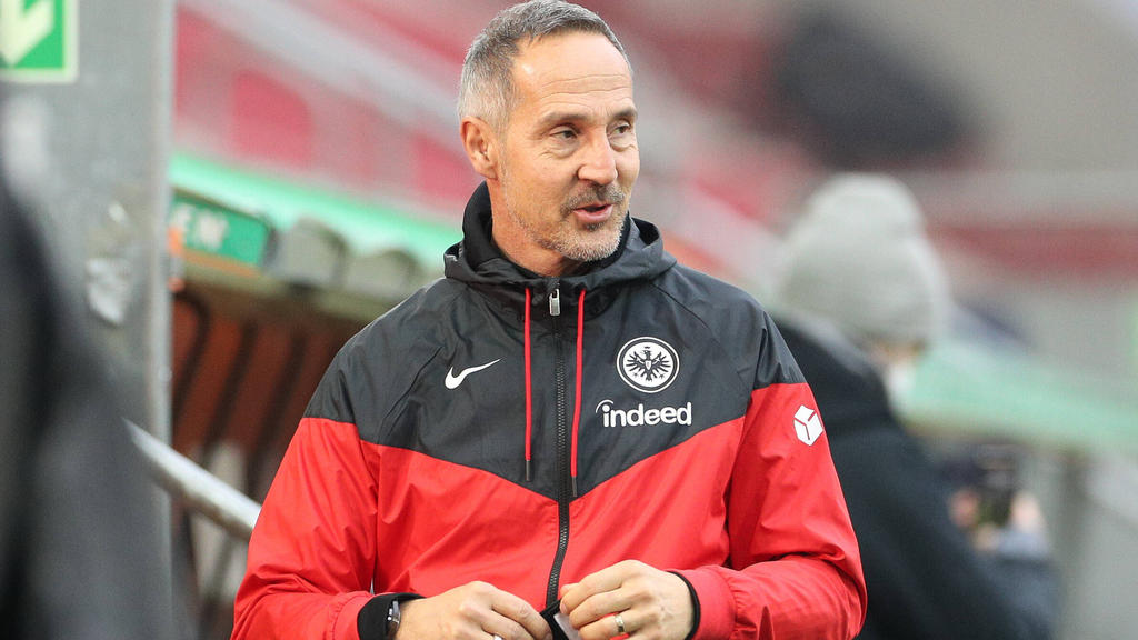 Eintracht Frankfurt: Trainer Adi Hütter hat alle Hände voll zu tun