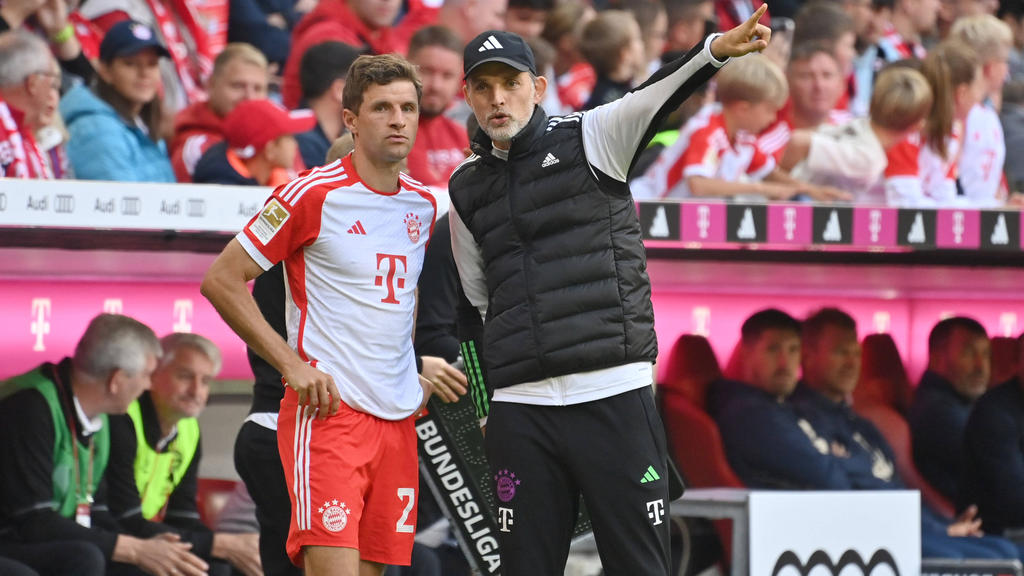 Thomas Müller (l.) ist derzeit nur Ergänzungsspieler beim FC Bayern