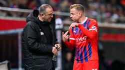 Frank Schmidt verpasste mit dem 1. FC Heidenheim knapp den direkten Sprung ins Achtelfinale der Conference League