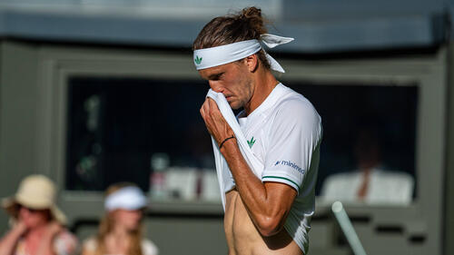 Alexander Zverev musste seinen Grand-Slam-Traum in Wimbledon bereits in Runde eins begraben