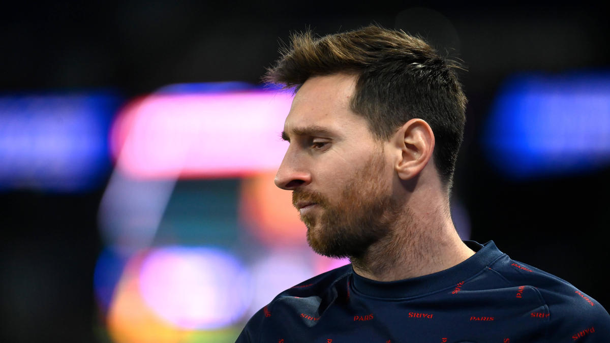 Lionel Messi muss eine Corona-Infektion auskurieren