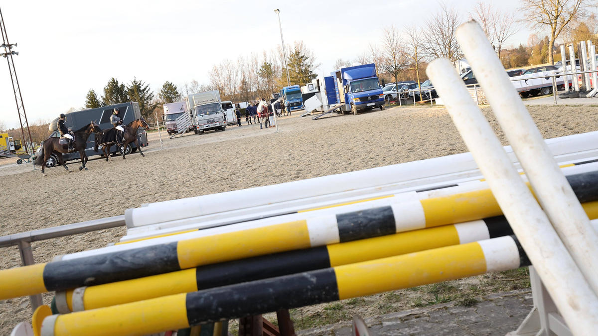 Vielen Reitsportvereinen fehlt es an Geld Vielen Reitsportvereinen fehlt es an Geld