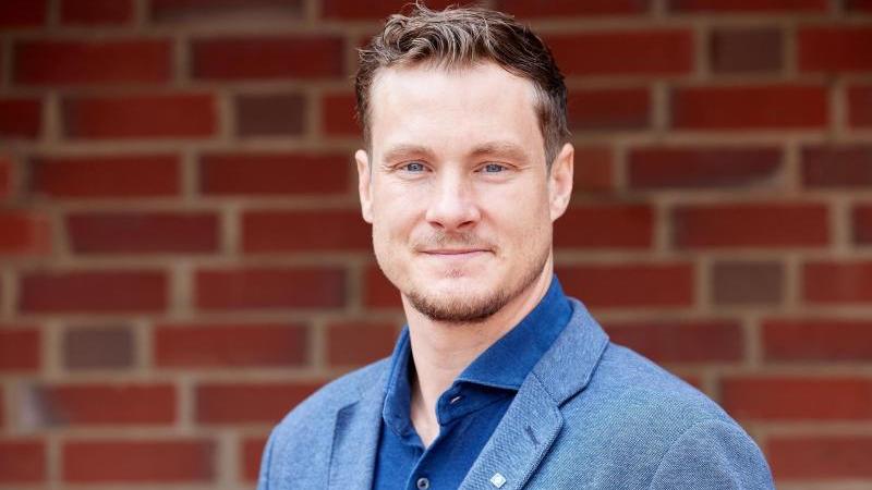HSV-Präsident Marcell Jansen ist zuversichtlich, dass der Hamburger SV in der Corona-Krise auch eine komplette Saison ohne Zuschauer im Stadion übersteht HSV-Präsident Marcell Jansen ist zuversichtlich, dass der Hamburger SV in der Corona-Krise auch eine komplette Saison ohne Zuschauer im Stadion übersteht