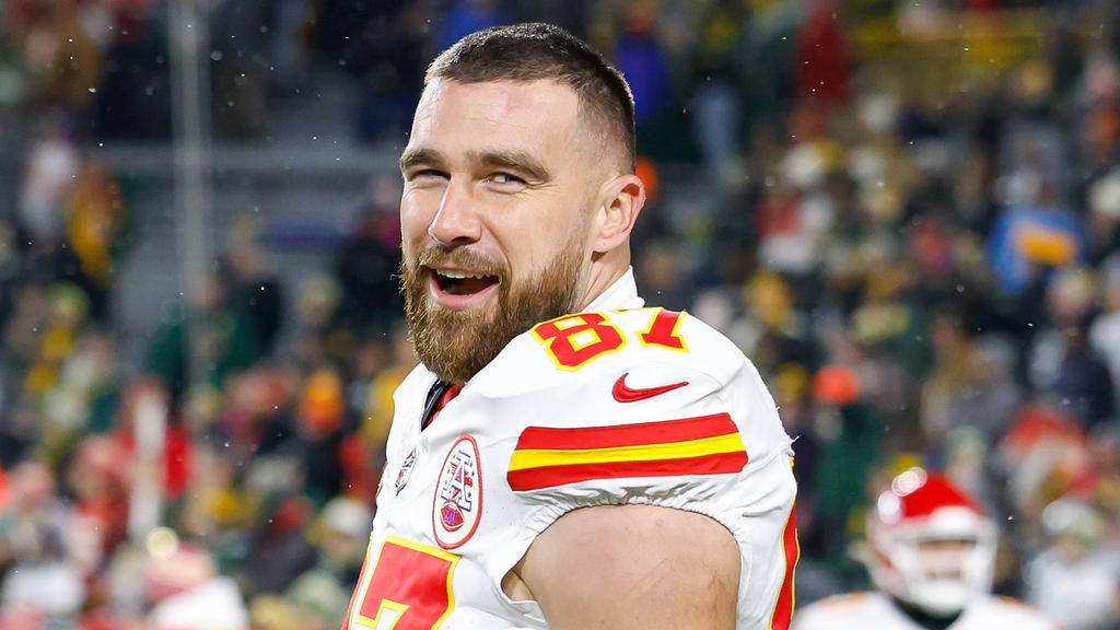 NFL: Plant Travis Kelce einen Heiratsantrag an Taylor Swift? Insiderin lässt aufhorchen