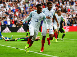 Daniel Sturridge celebrando su gol ante Gales. (Foto: Getty)