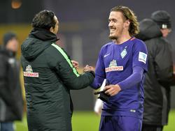 Nouri (l.) und Kruse bereiten sich auf das Nordderby des SVW gegen den HSV vor