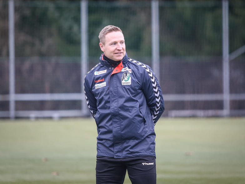 Robert Ibertsberger leitete am Dienstag sein erstes Training als Ried-Trainer.